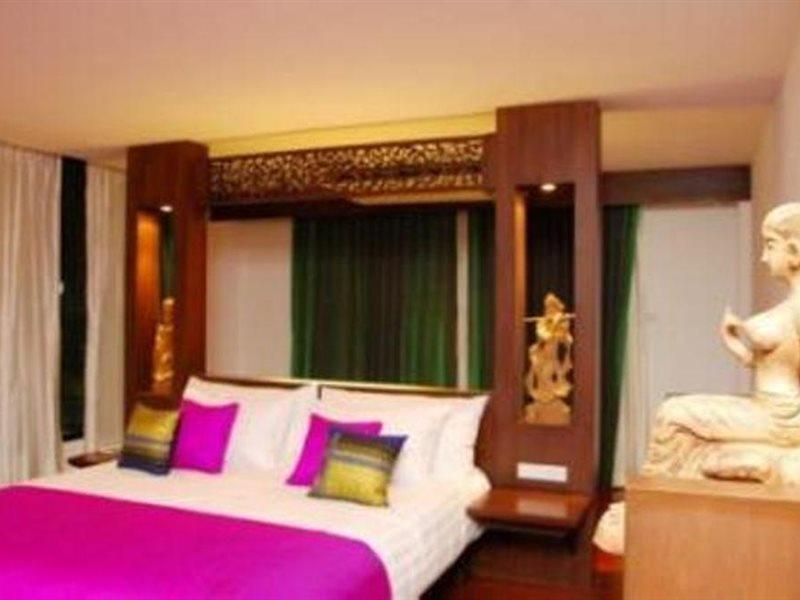 โรงแรม โรงแรมณิชา สวีท